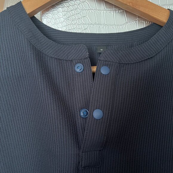 MUJI henley T-shirt for men (quick dry) - Picture 2 of 3